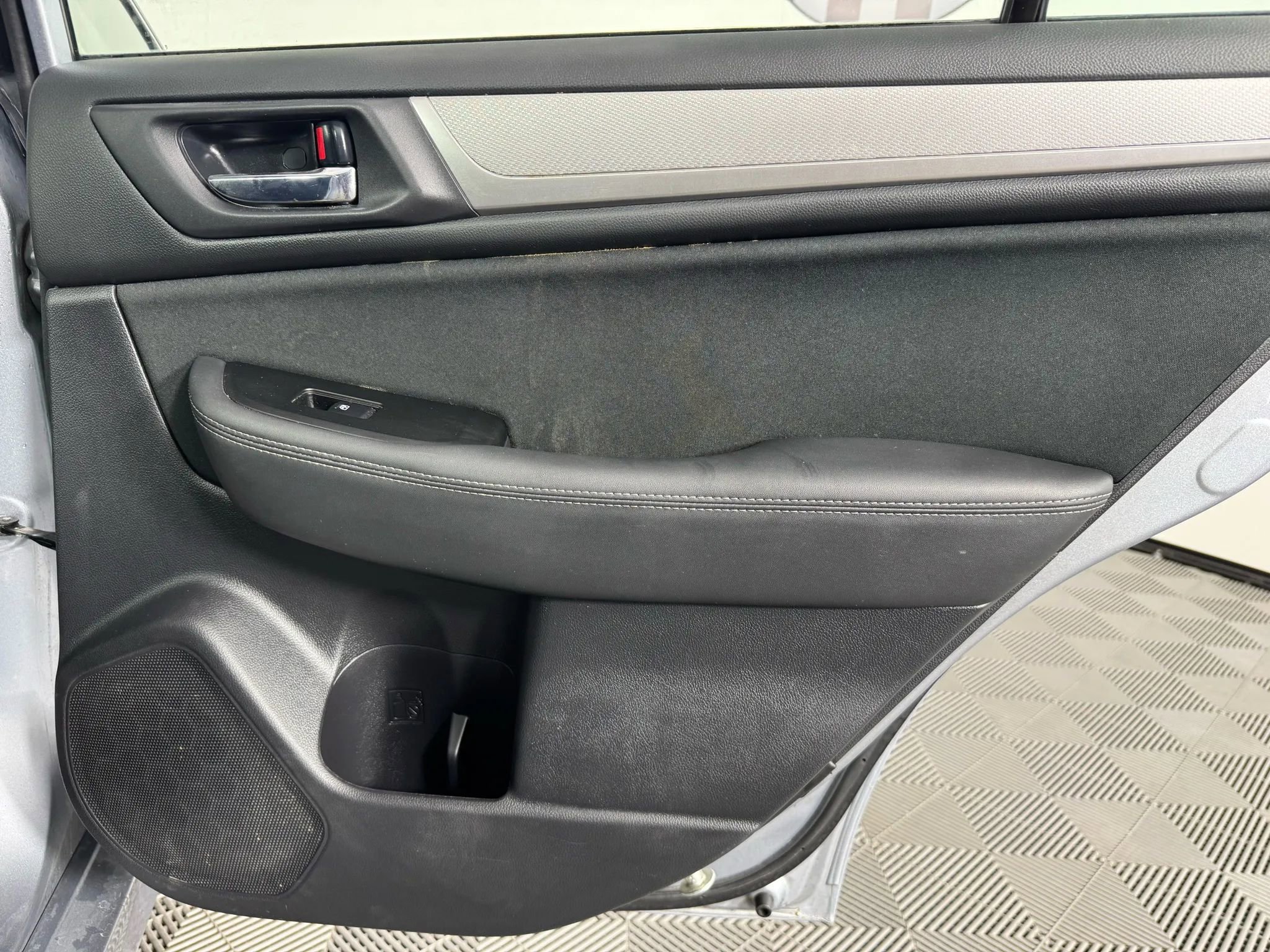 Used 2018 Subaru Legacy 2.5i Premium w/ Eyesight & BSD & Rcta & HBA image 40