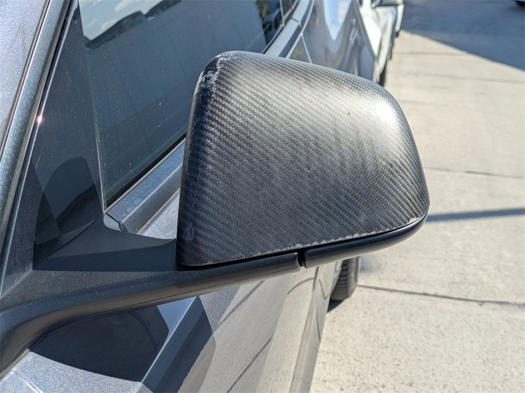 Used 2021 Tesla Model Y Performance image 12