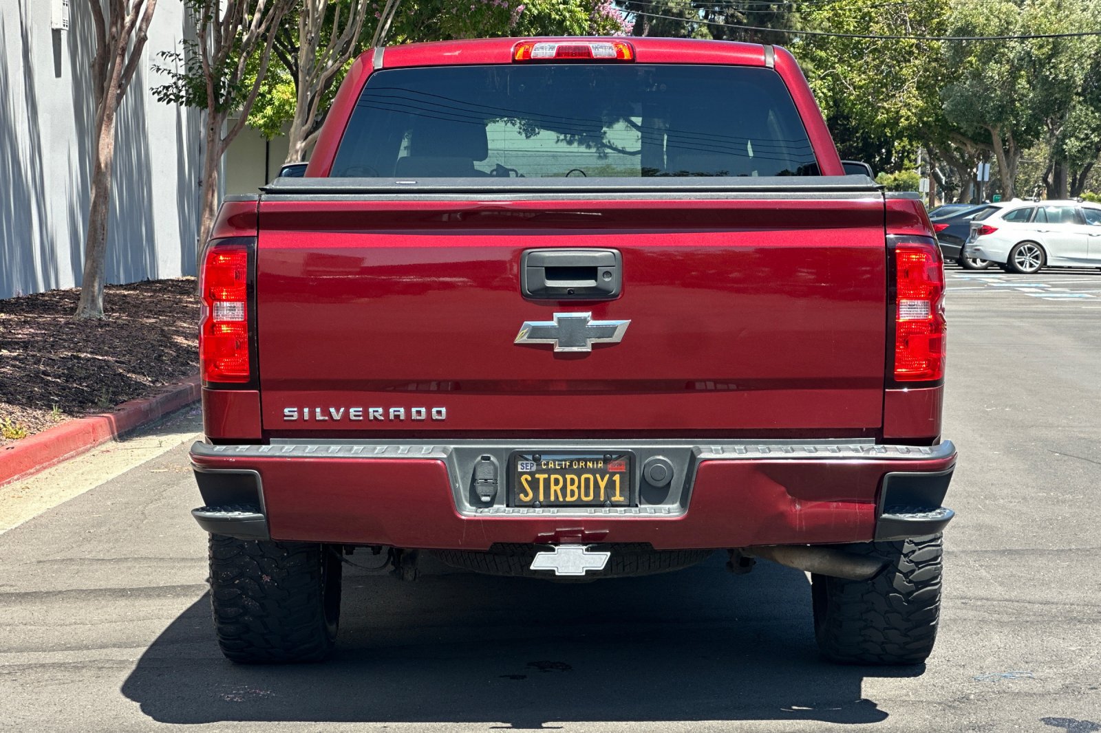 Used 2016 Chevrolet Silverado 1500 LT w/ All Star Edition AWD/4WD image 5