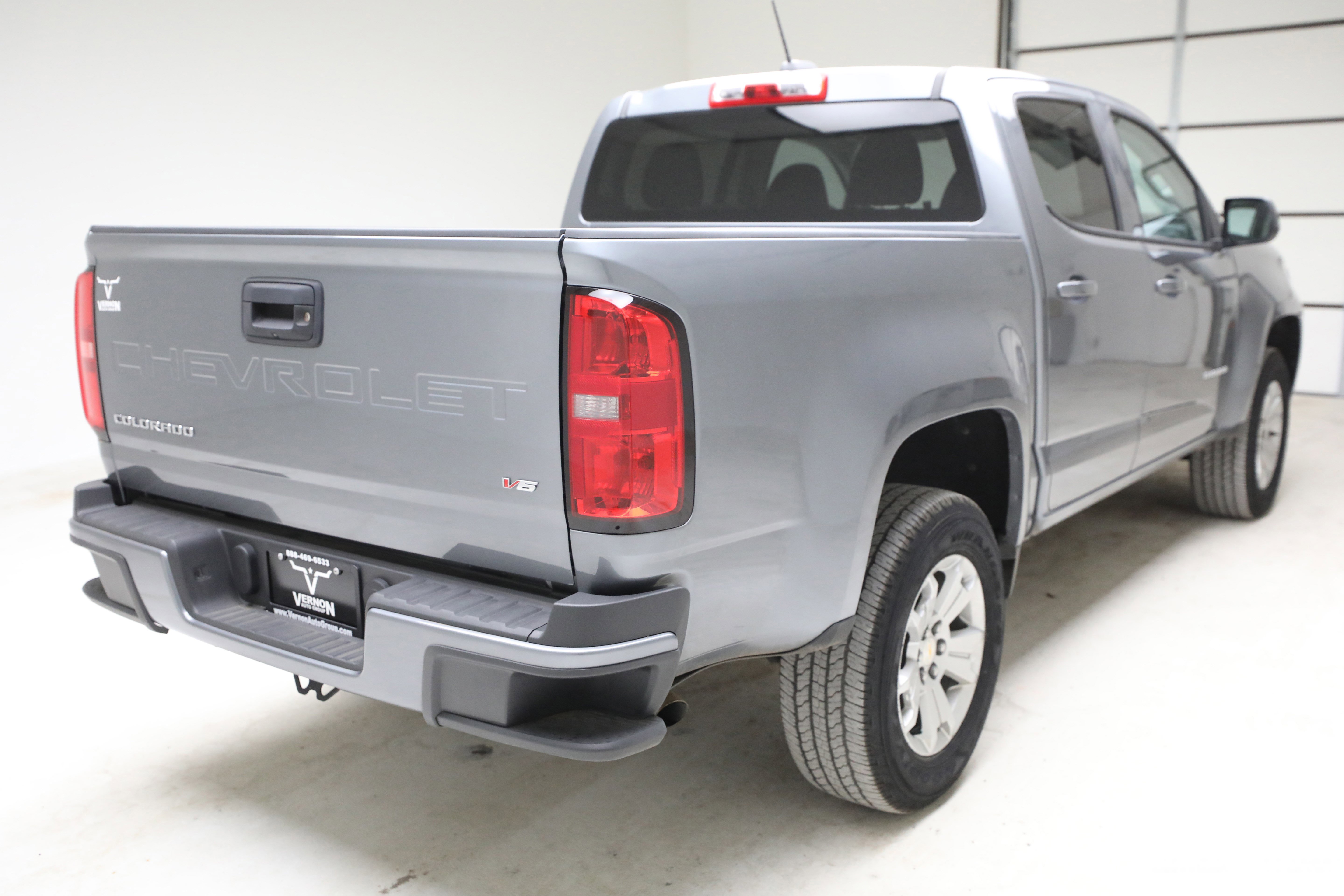 Used 2022 Chevrolet Colorado LT RWD image 5
