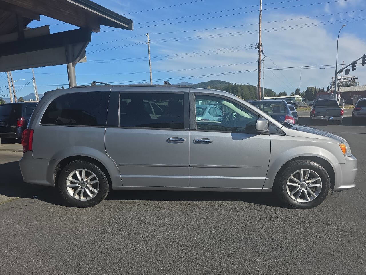 Used 2013 Dodge Grand Caravan SXT FWD video 2
