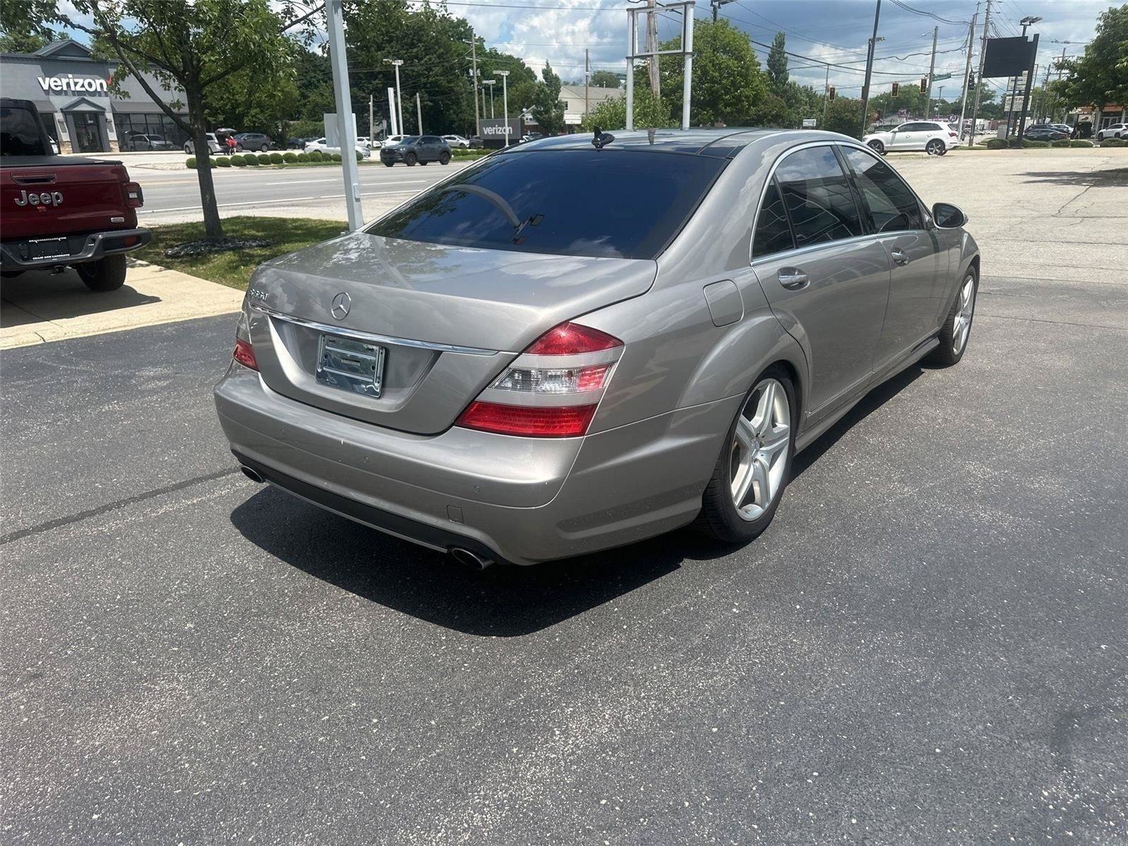 Used 2008 Mercedes-Benz S 550 image 6