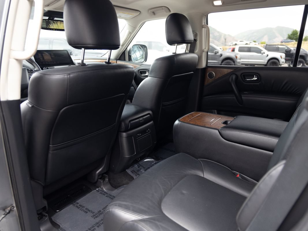 Used 2023 Nissan Armada SL w/ Captain's Chairs Package AWD/4WD image 14