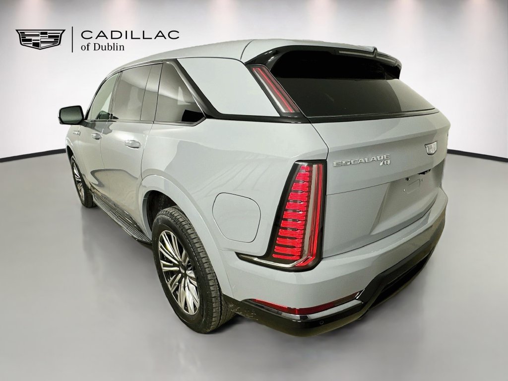 New 2026 Cadillac Escalade IQ Sport 1 w/ LPO, Floor Liner Package AWD/4WD image 7