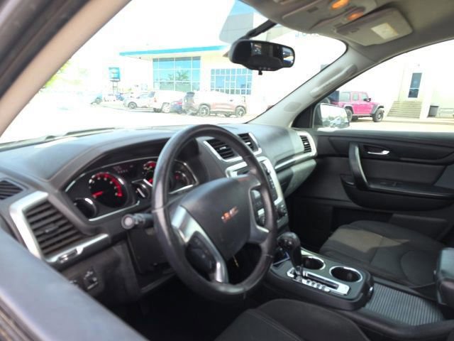 Used 2016 GMC Acadia SLE FWD image 9