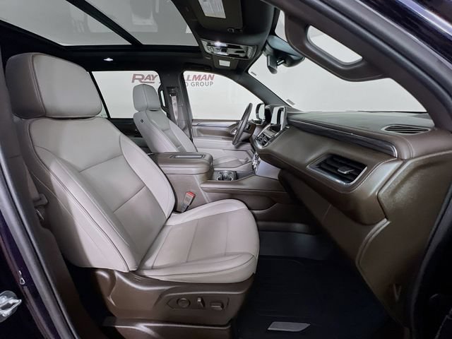 Used 2023 GMC Yukon XL SLT w/ SLT Premium Package AWD/4WD image 44