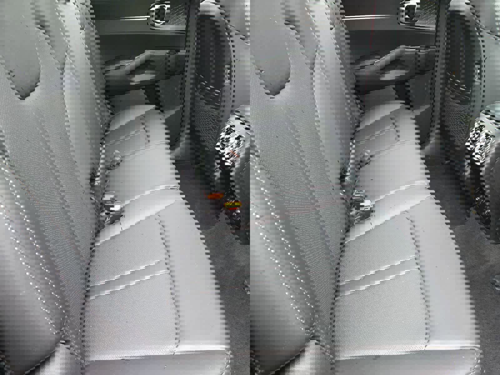 Certified 2023 Kia Sorento S w/ Panoramic Sunroof Package image 19