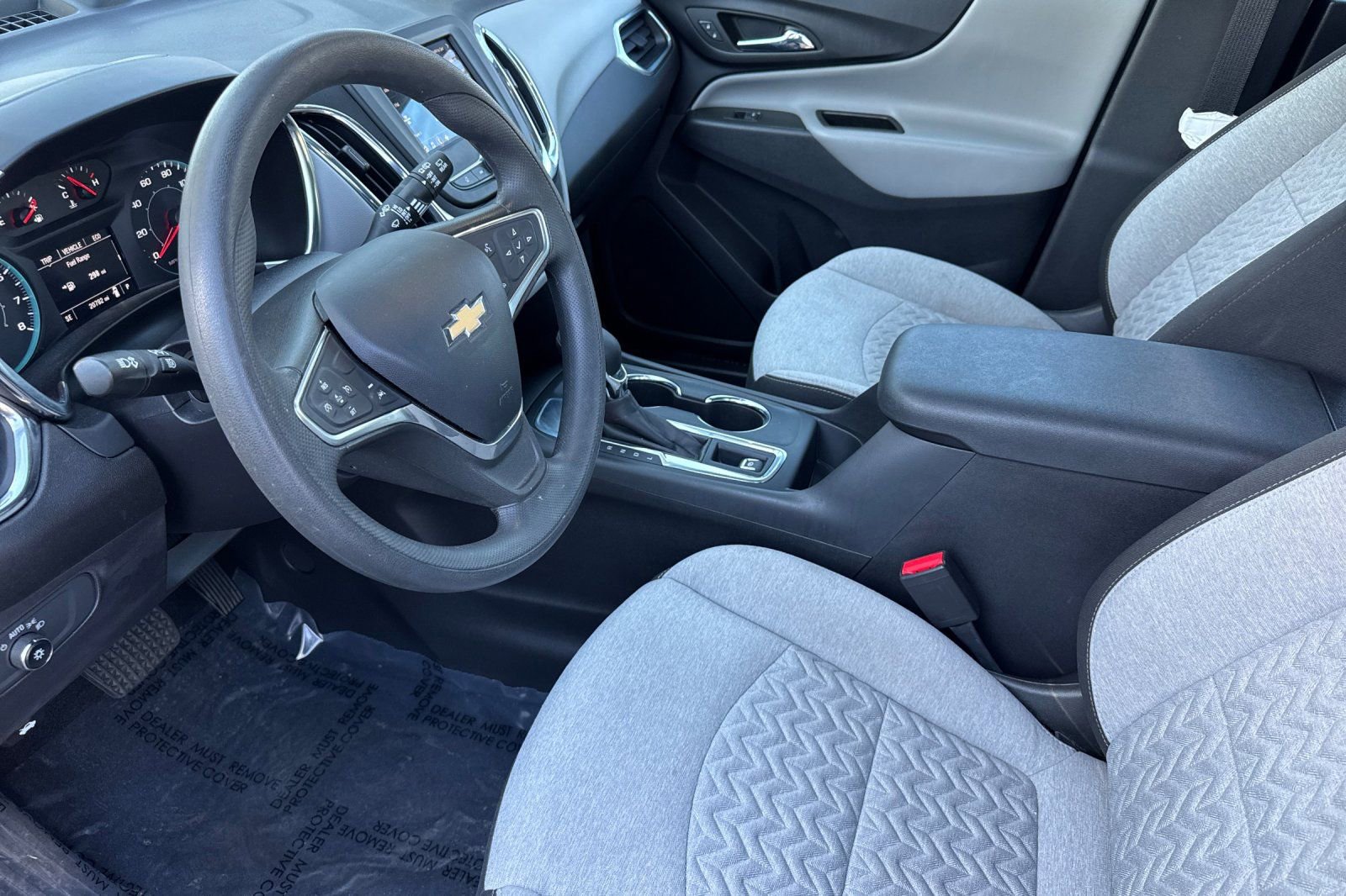 Used 2023 Chevrolet Equinox LS image 11