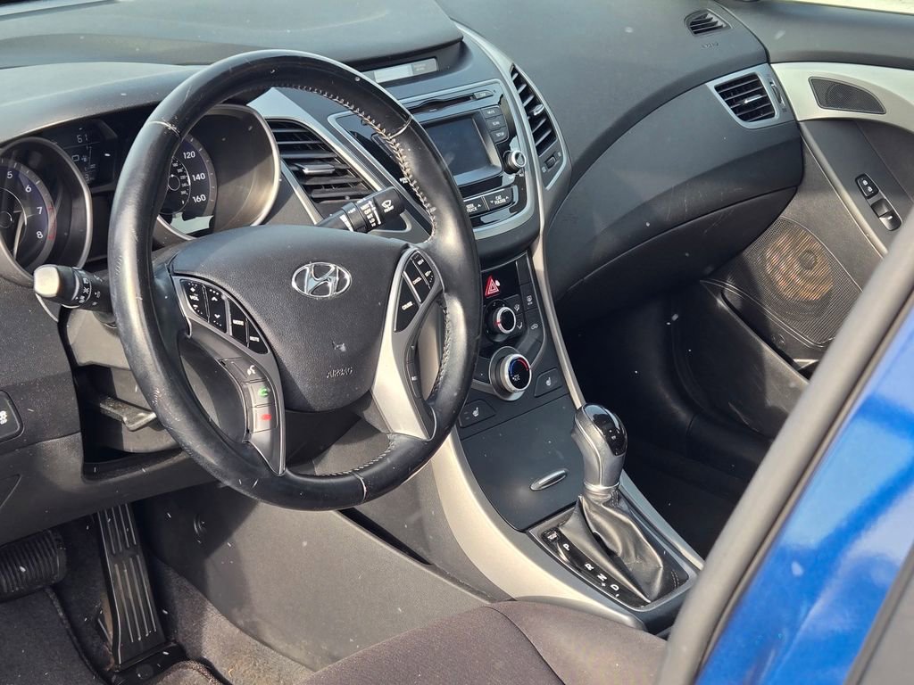 Used 2016 Hyundai Elantra Value Edition image 28