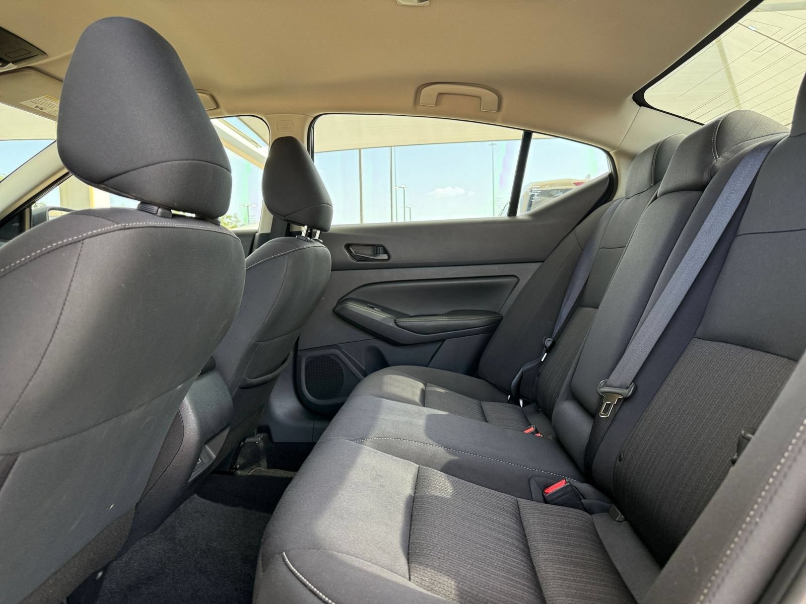 Used 2025 Nissan Altima 2.5 SV FWD image 21