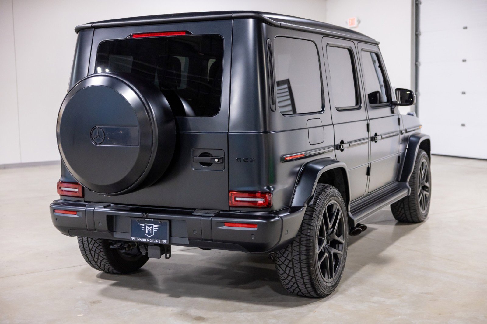 Used 2025 Mercedes-Benz G 63 AMG 4MATIC image 9