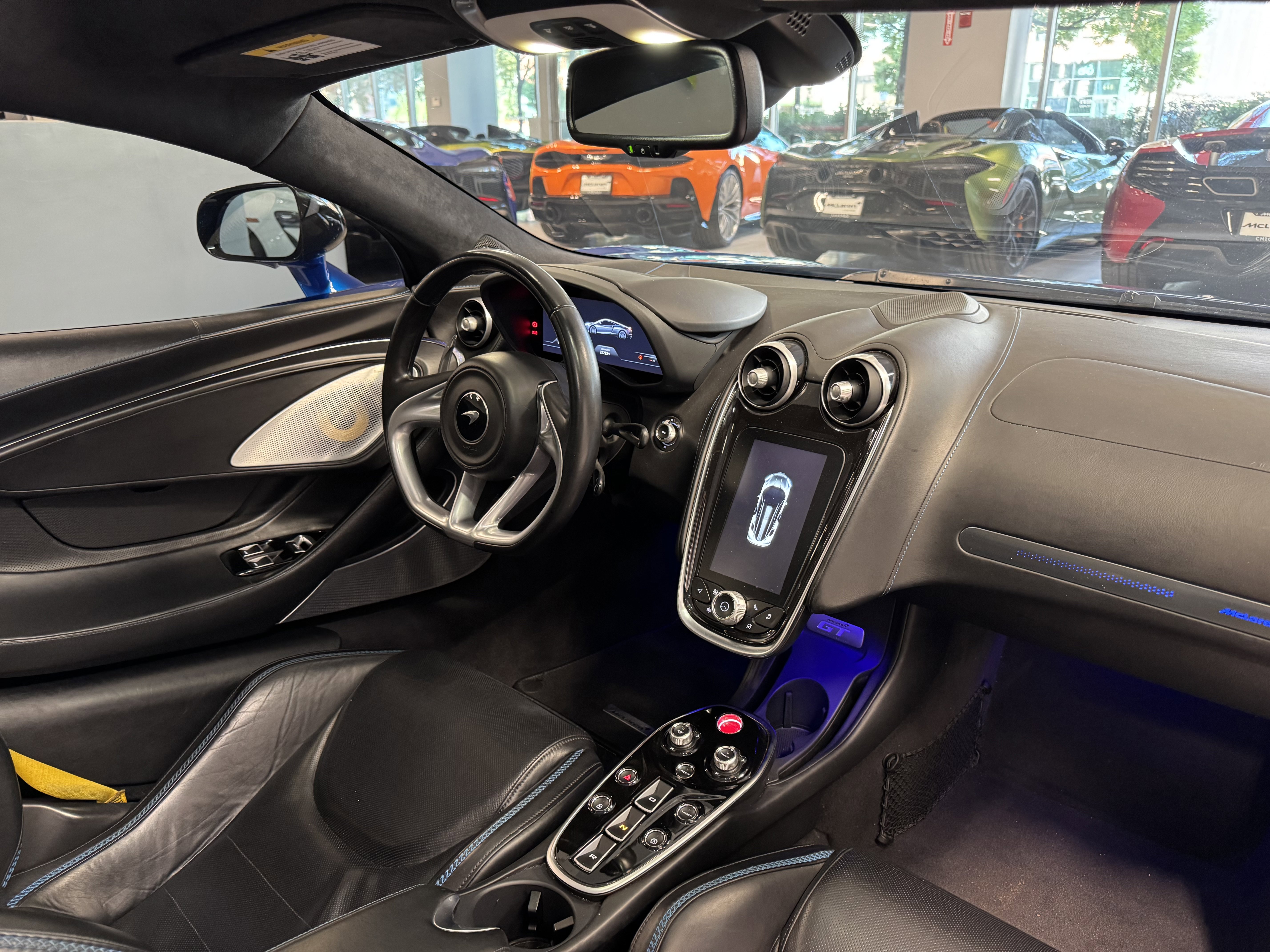 Used 2023 McLaren GT image 13