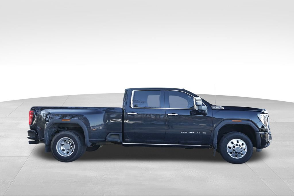 Used 2025 GMC Sierra 3500 Denali w/ Denali Reserve Package AWD/4WD image 22
