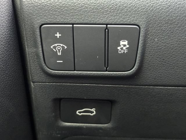 Certified 2026 Kia K5 GT-Line FWD image 32
