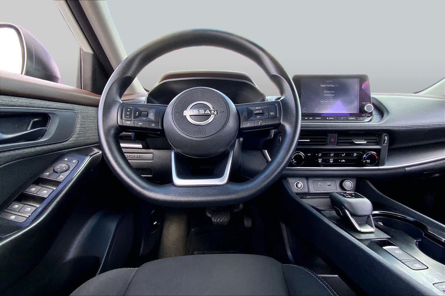Used 2023 Nissan Rogue S FWD image 5