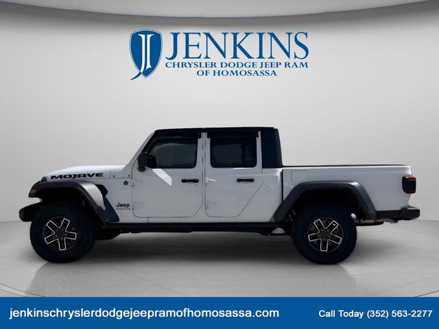 Used 2025 Jeep Gladiator Mojave w/ Convenience Group image 11
