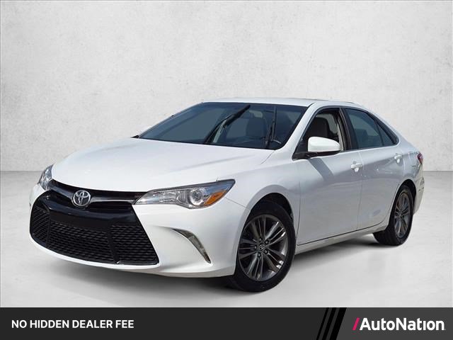 Used 2016 Toyota Camry SE FWD image 1