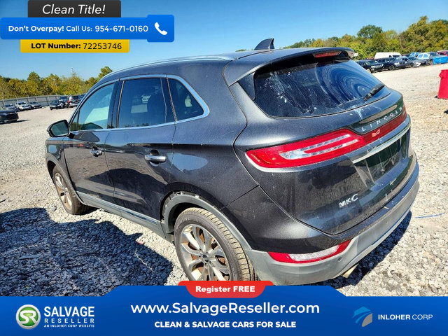 Used 2019 Lincoln MKC Select w/ Select Plus Package AWD/4WD image 3