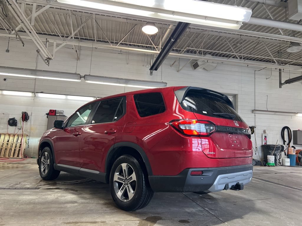 Used 2024 Honda Pilot EX-L image 8