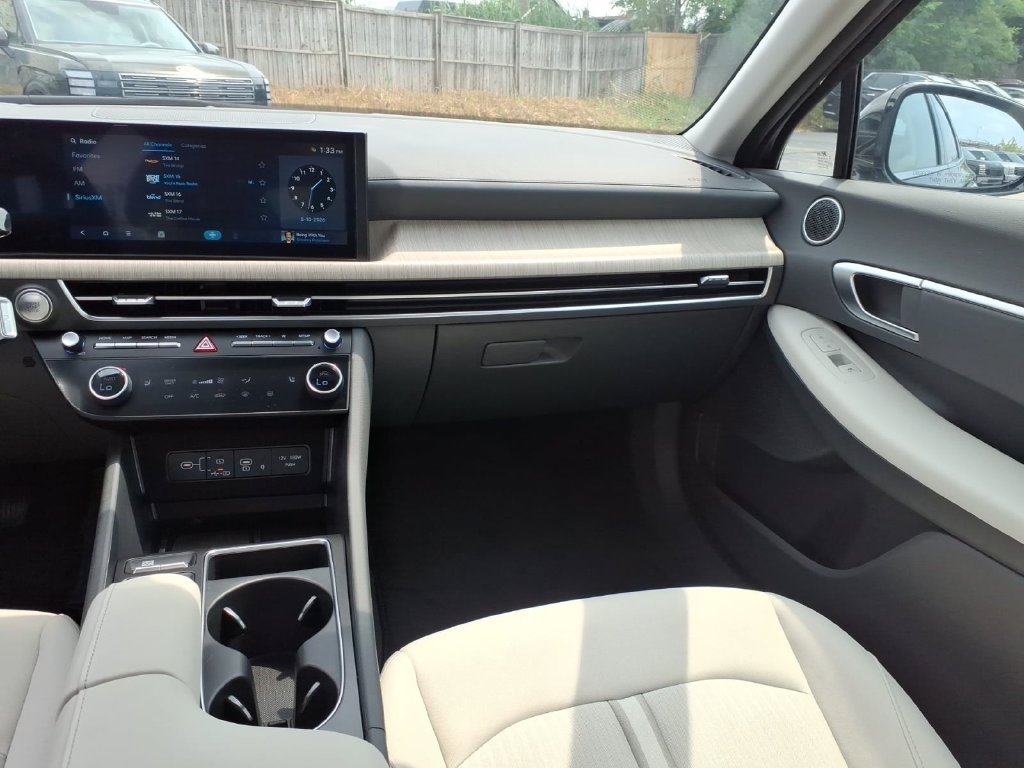 New 2026 Hyundai Sonata SEL FWD image 13