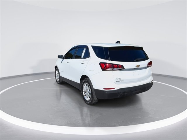 Used 2022 Chevrolet Equinox LS w/ LS Convenience Package image 9
