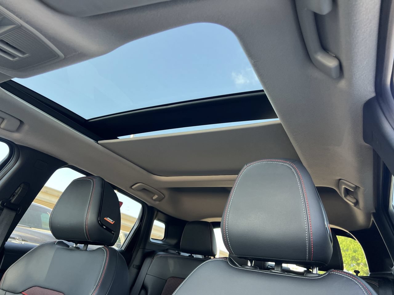 Certified 2026 Nissan Kicks SR w/ SR Premium Package FWD image 23