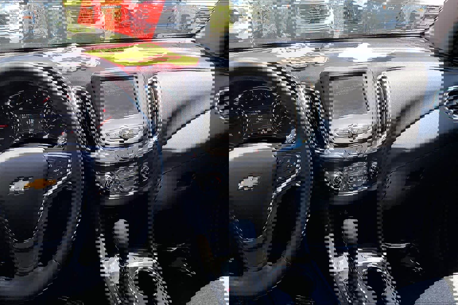 Certified 2024 Chevrolet Equinox LT w/ LPO, Floor Liner Package FWD image 7