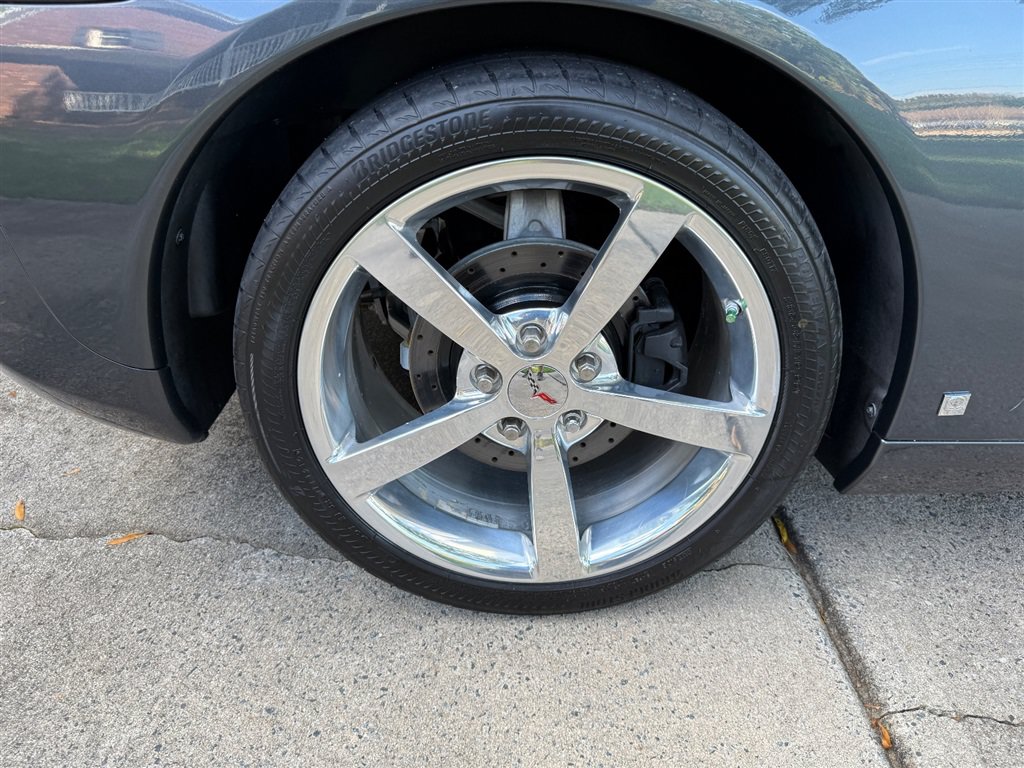 Used 2009 Chevrolet Corvette Coupe RWD image 38