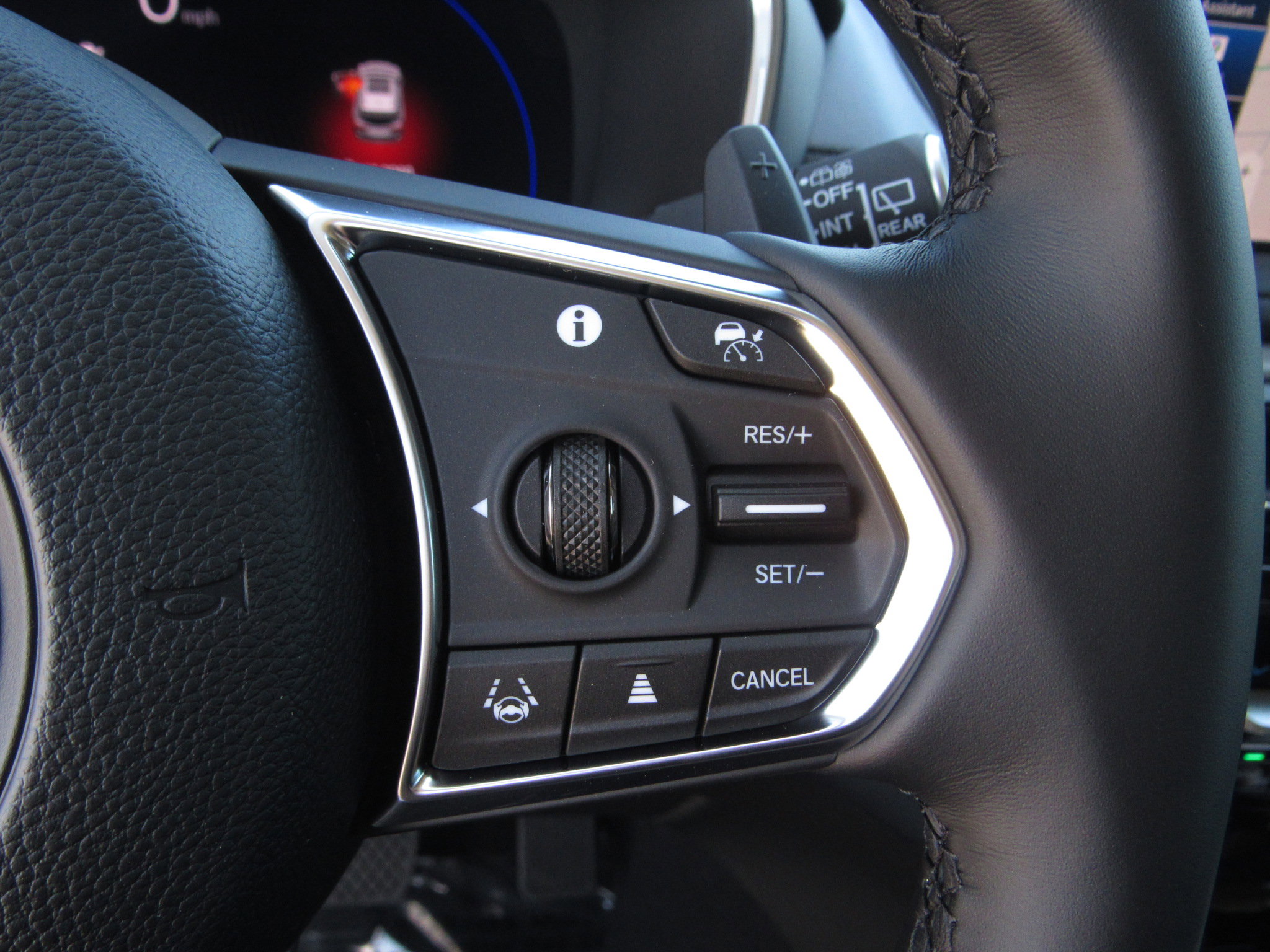 Certified 2026 Acura MDX FWD w/ Technology Package image 28