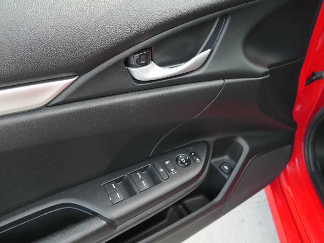 Used 2019 Honda Civic Sport image 13