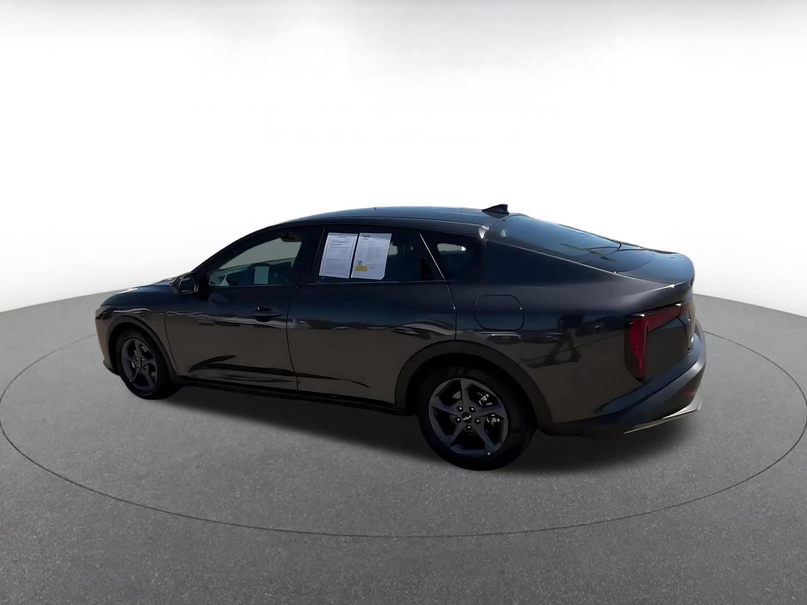 Used 2026 Kia K4 FWD image 10