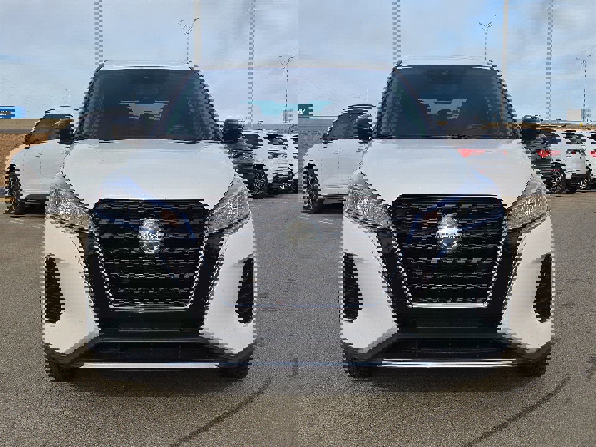 Used 2021 Nissan Kicks S image 10