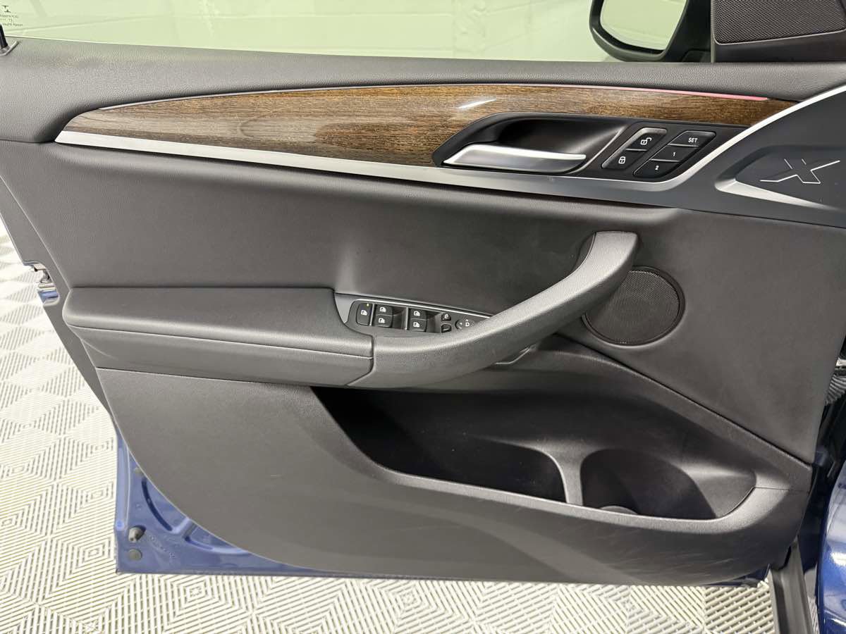 Used 2022 BMW X3 xDrive30i image 11
