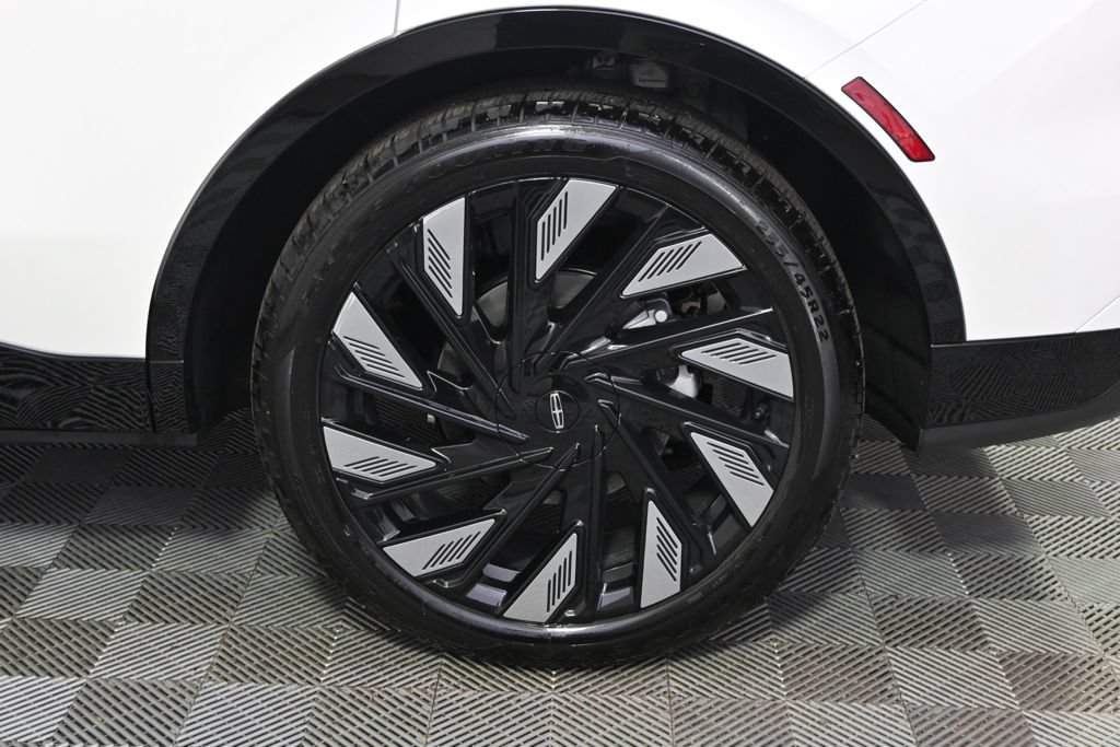 New 2026 Lincoln Nautilus Reserve w/ Jet Appearance Package AWD/4WD image 20