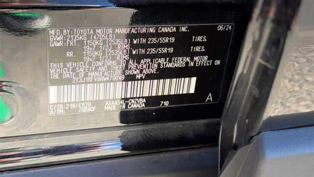 Used 2024 Toyota RAV4 Adventure image 30