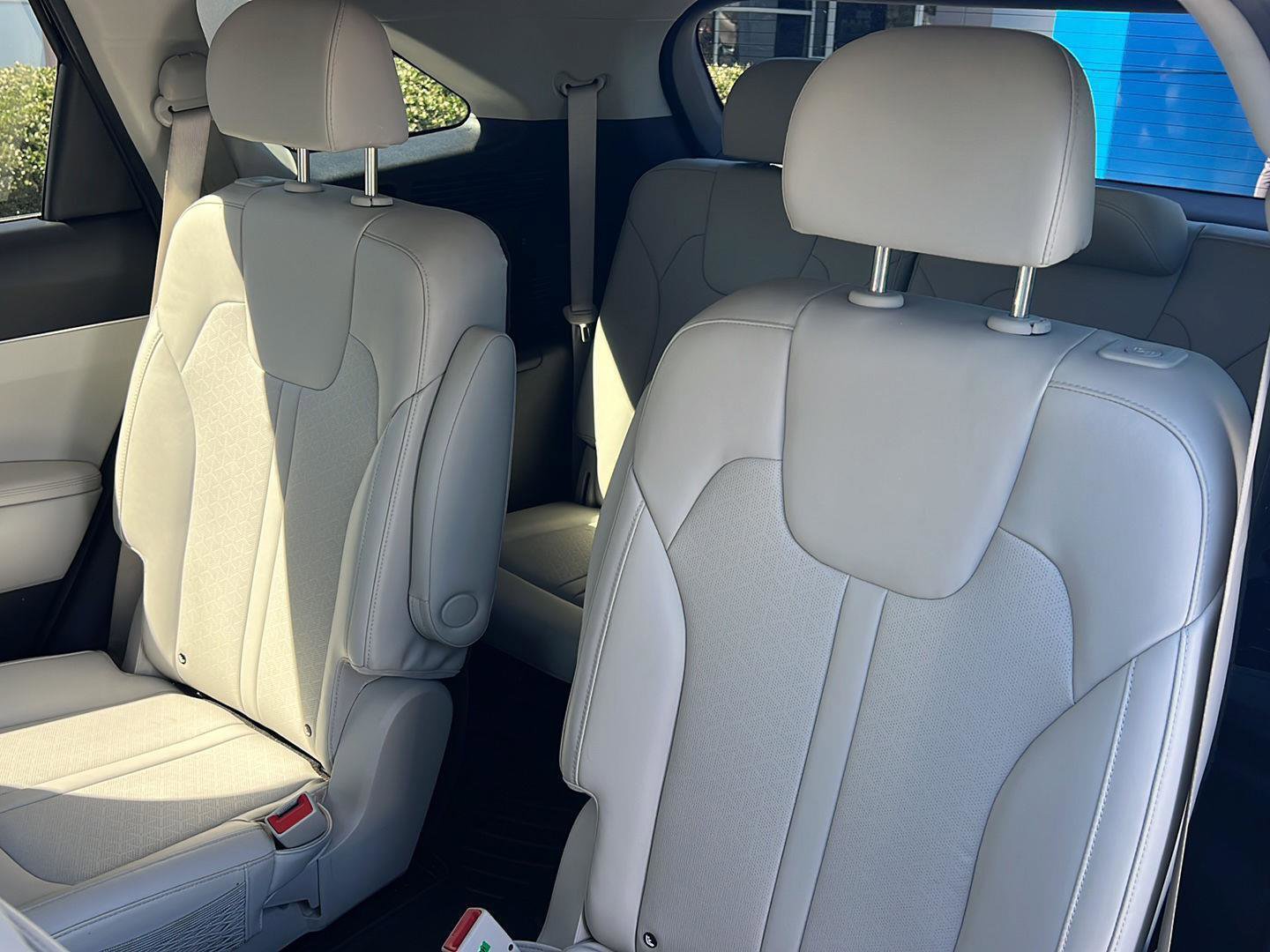 Used 2021 Kia Sorento S image 33