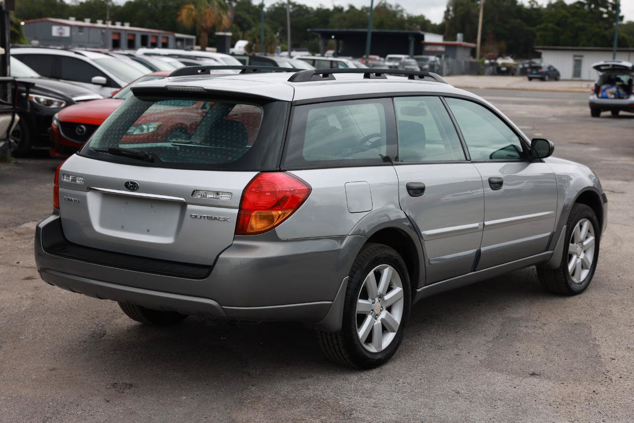 Used 2007 Subaru Outback 2.5i AWD/4WD image 11