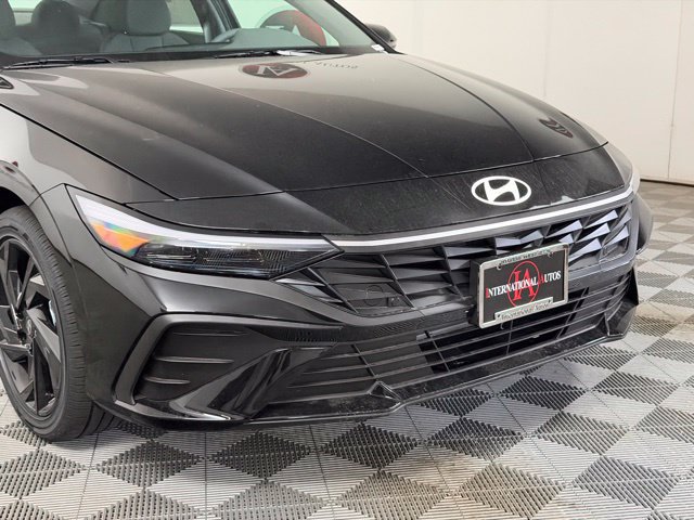 New 2026 Hyundai Elantra Sport FWD image 11