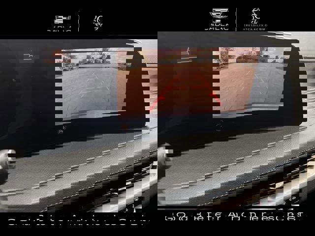 Used 2024 Cadillac XT4 Premium Luxury image 16