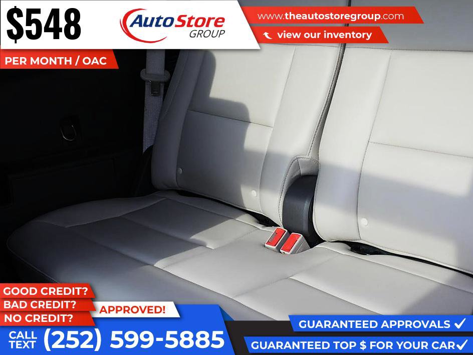 Used 2020 Ford Explorer Platinum w/ Premium Technology Package image 9