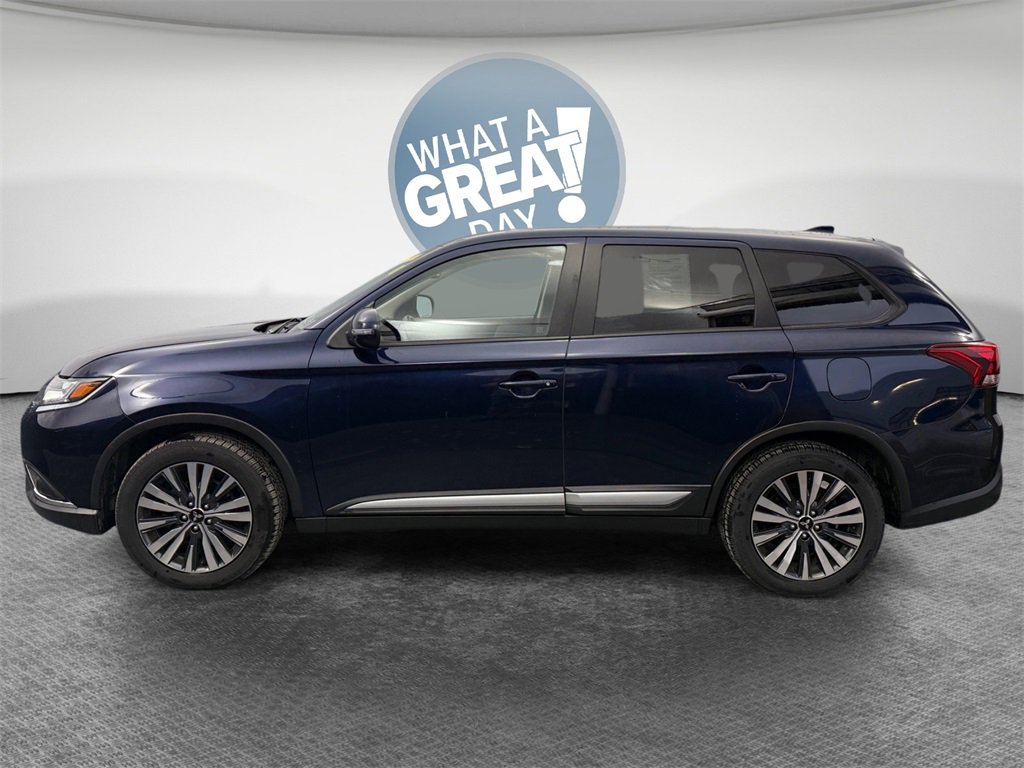 Used 2020 Mitsubishi Outlander SE image 7