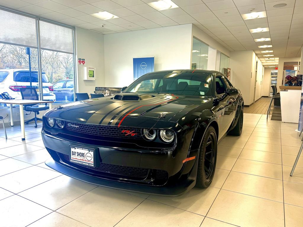 Used 2023 Dodge Challenger R/T Scat Pack RWD image 1