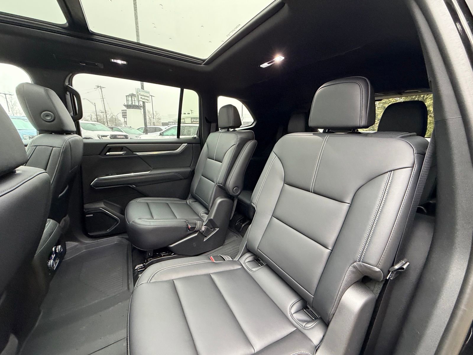 New 2026 GMC Acadia Elevation image 27