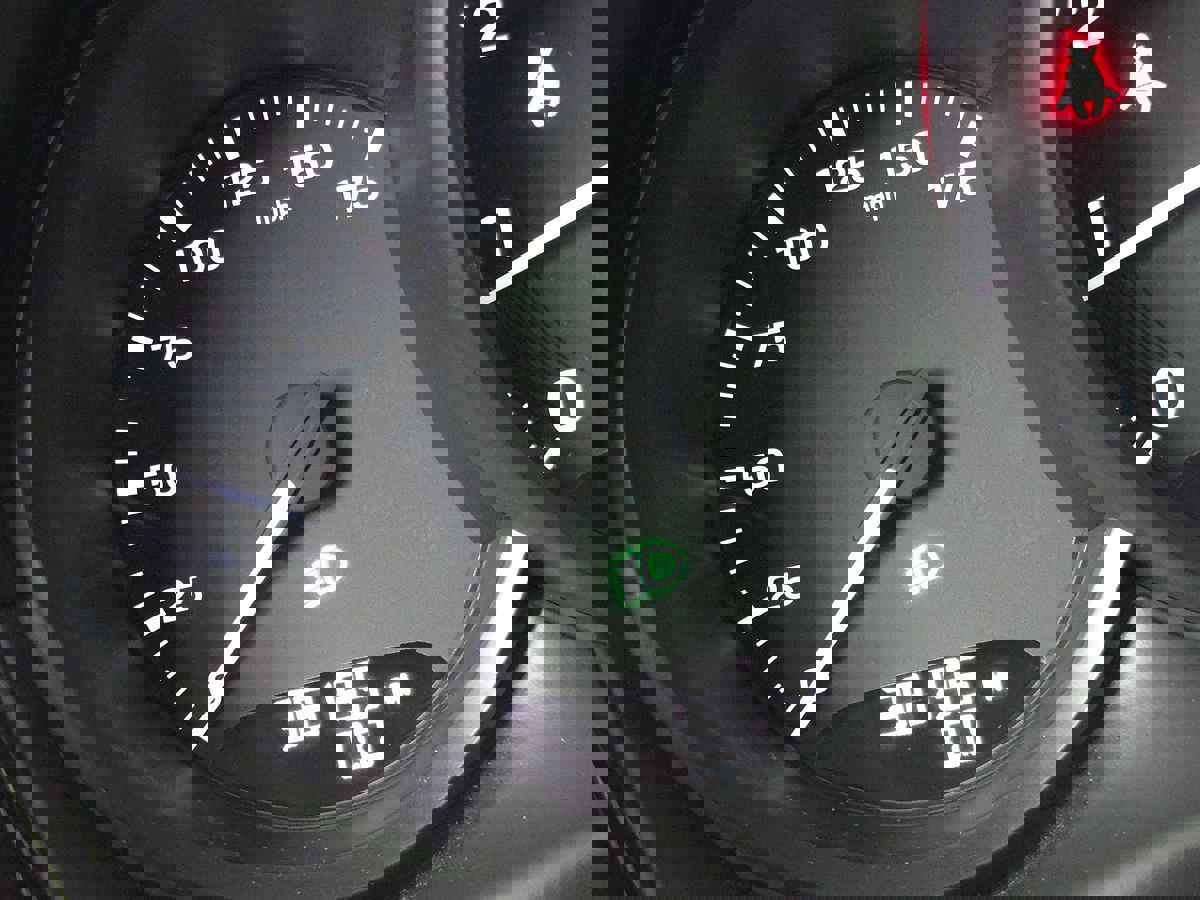 Used 2023 Porsche Macan image 31