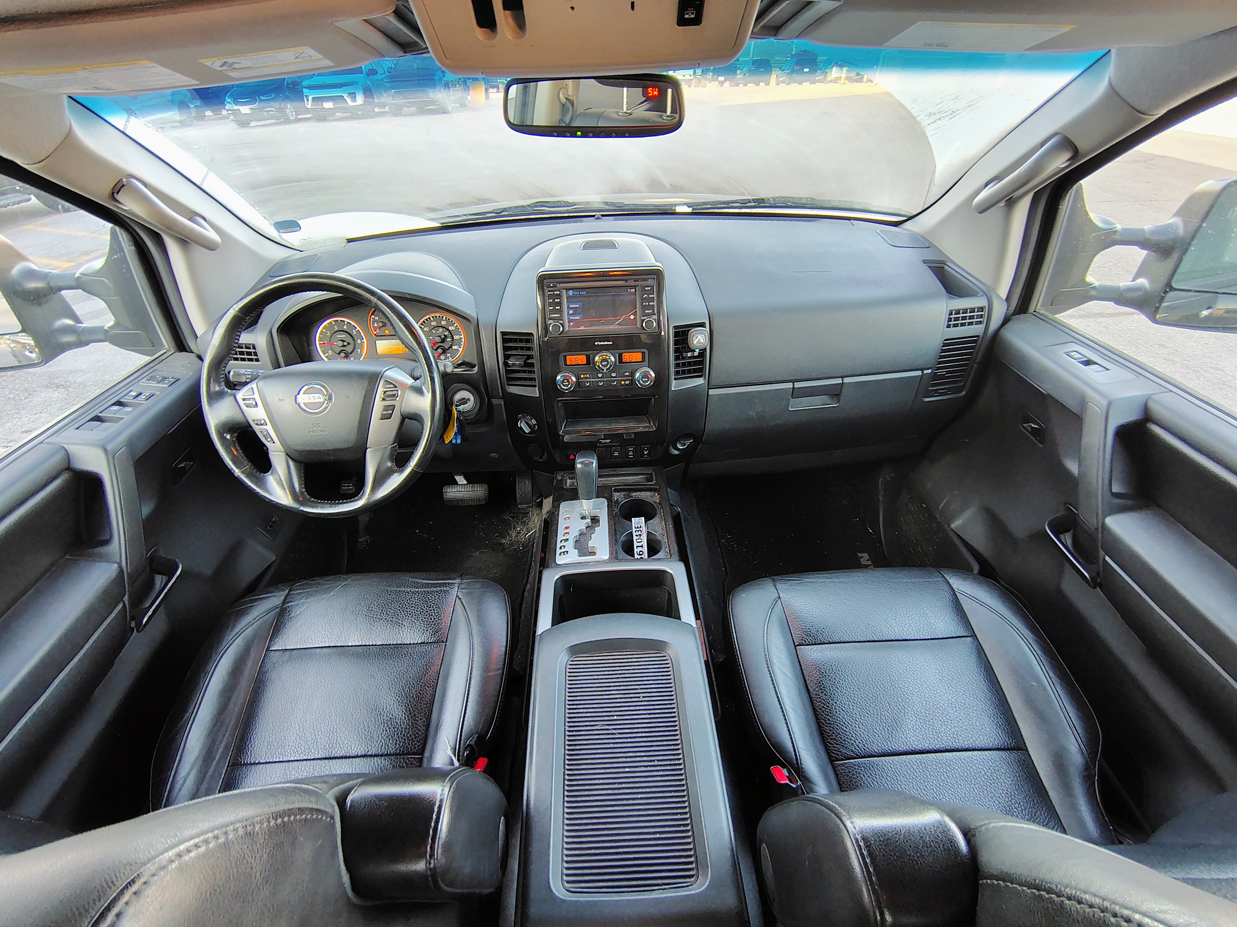 Used 2013 Nissan Titan SL w/ Moonroof Pkg image 2