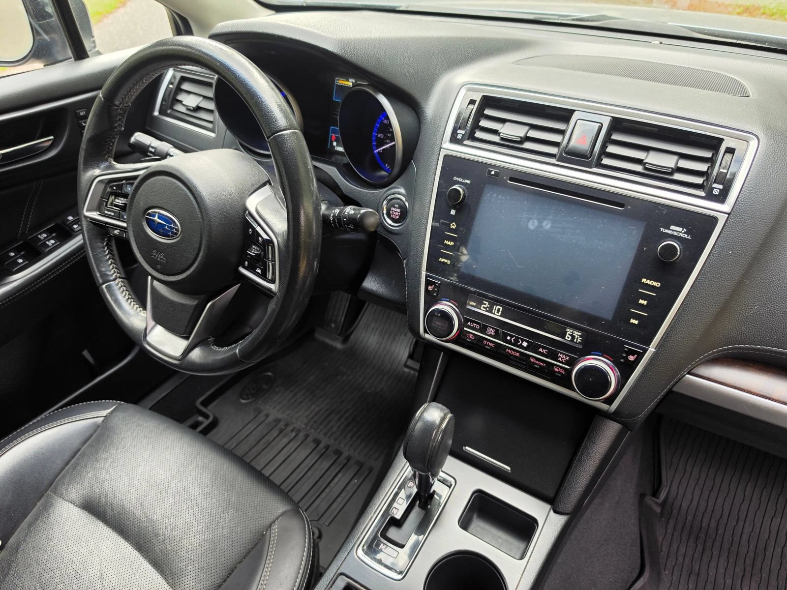 Used 2018 Subaru Outback 2.5i Limited AWD/4WD image 9