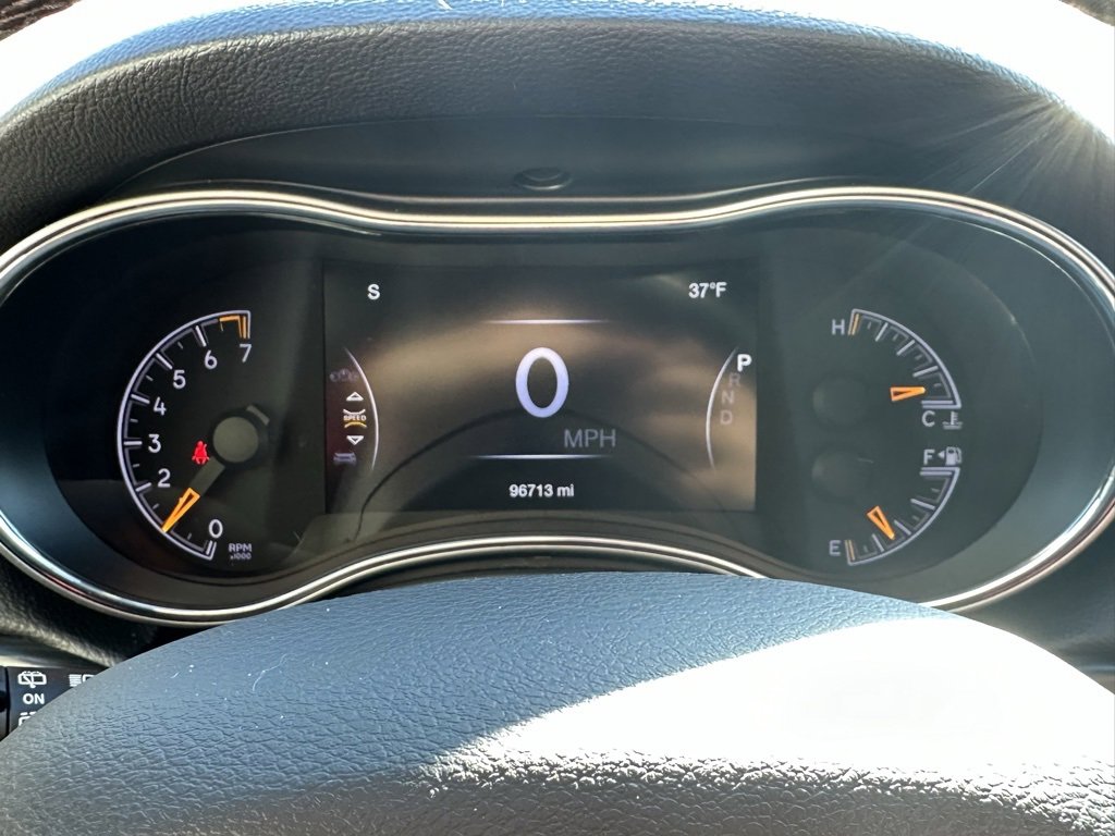 Used 2022 Jeep Grand Cherokee Laredo X image 22