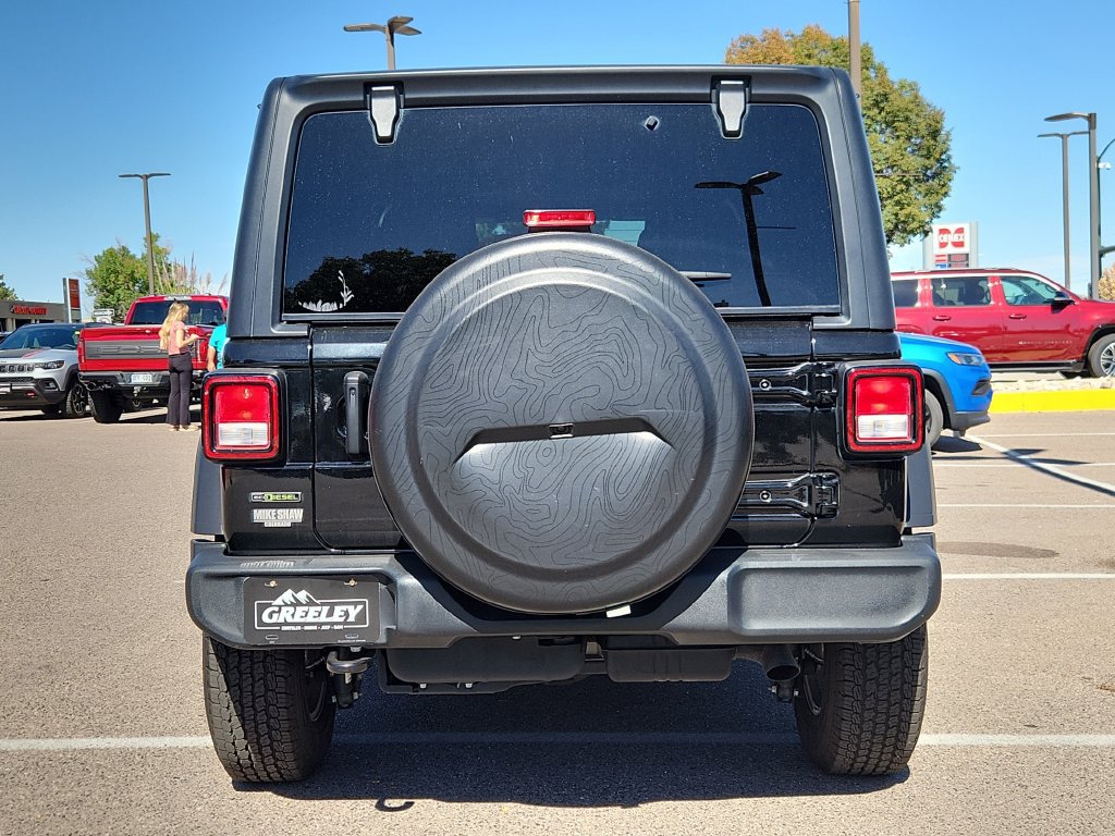 Certified 2022 Jeep Wrangler Unlimited Sport AWD/4WD image 11
