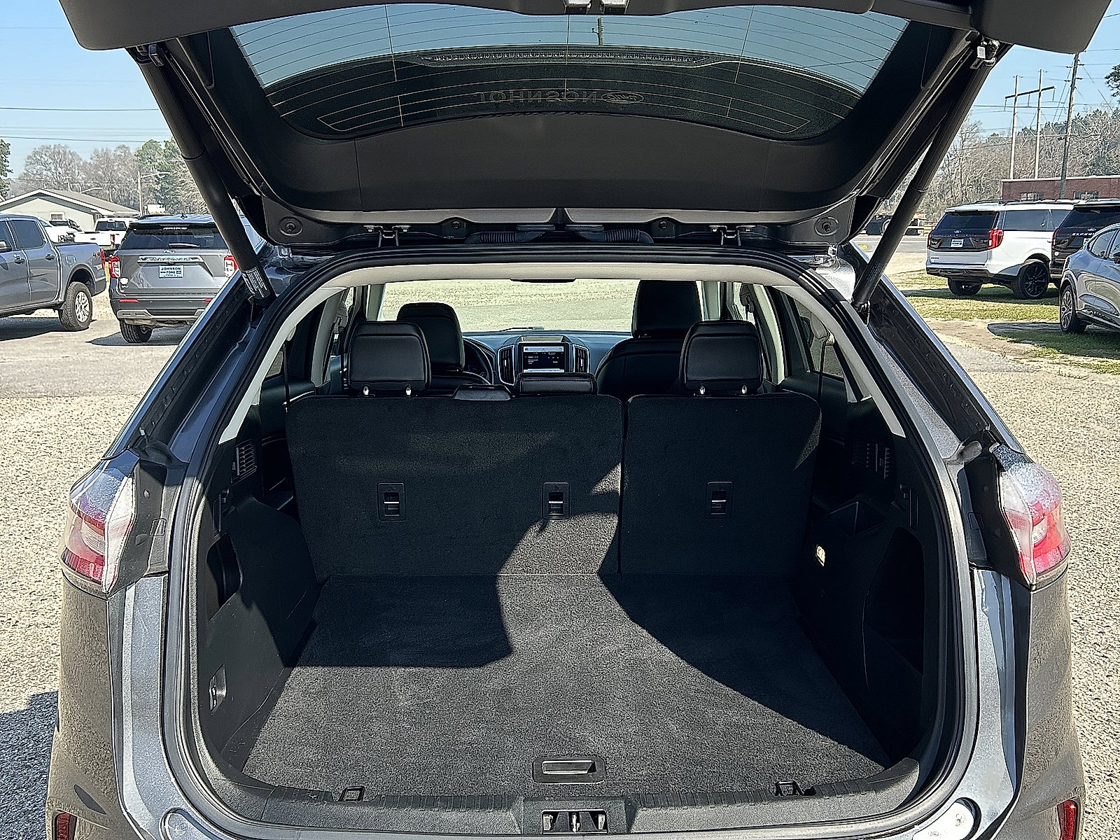 Used 2022 Ford Edge SEL w/ Convenience Package image 5