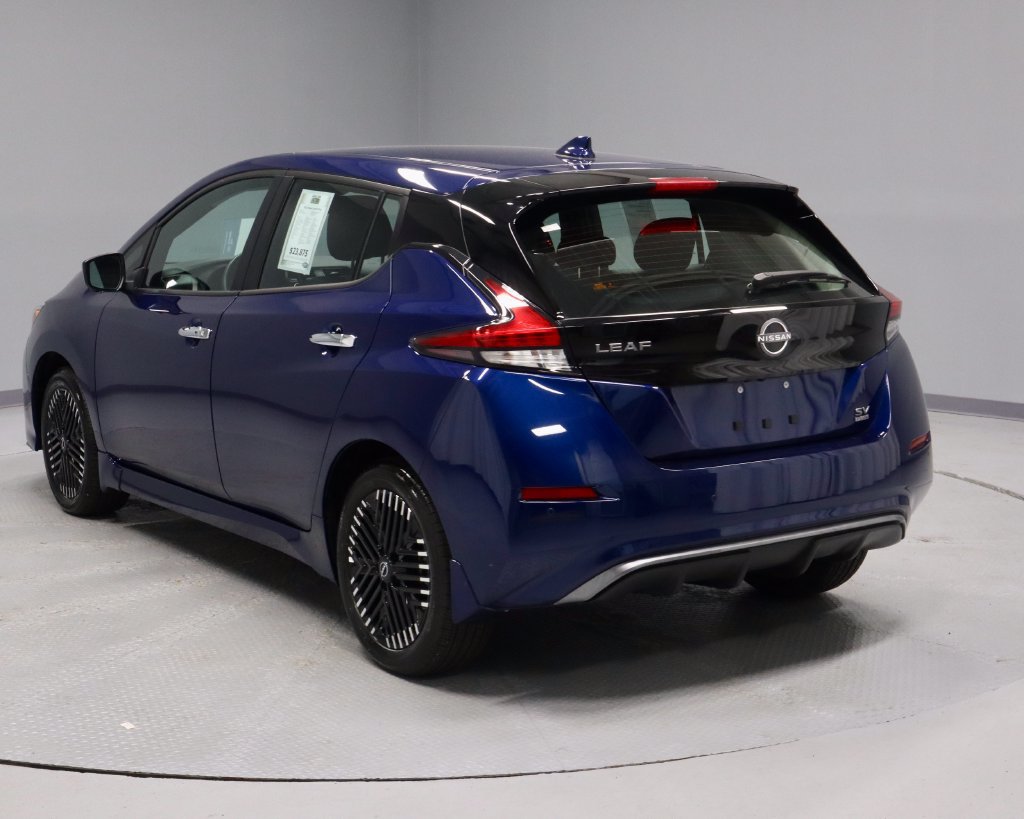 Certified 2025 Nissan Leaf SV Plus FWD image 8
